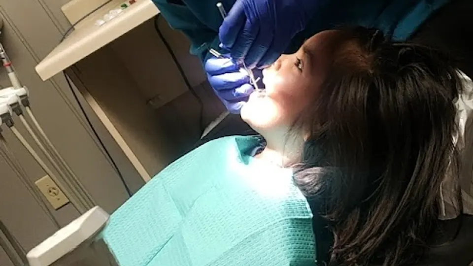 Rhode Island Dental - Dentist in Minneapolis, MN