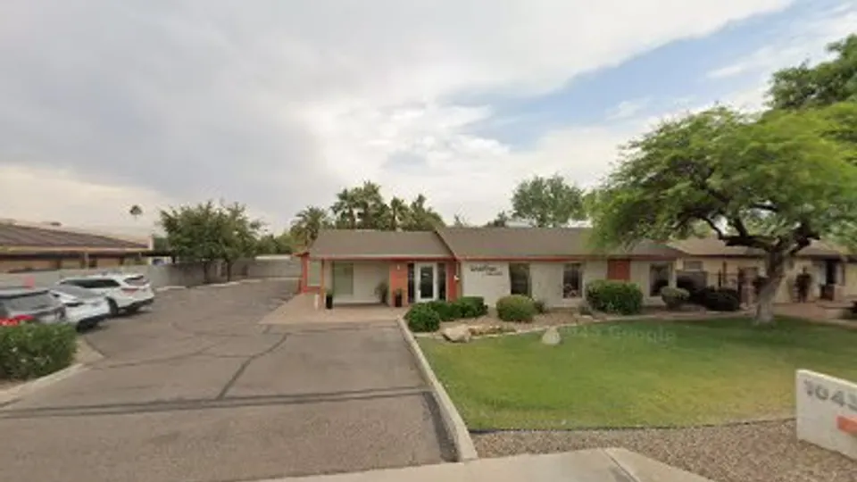 Silvertree Dentistry - Dental clinic in Phoenix, AZ