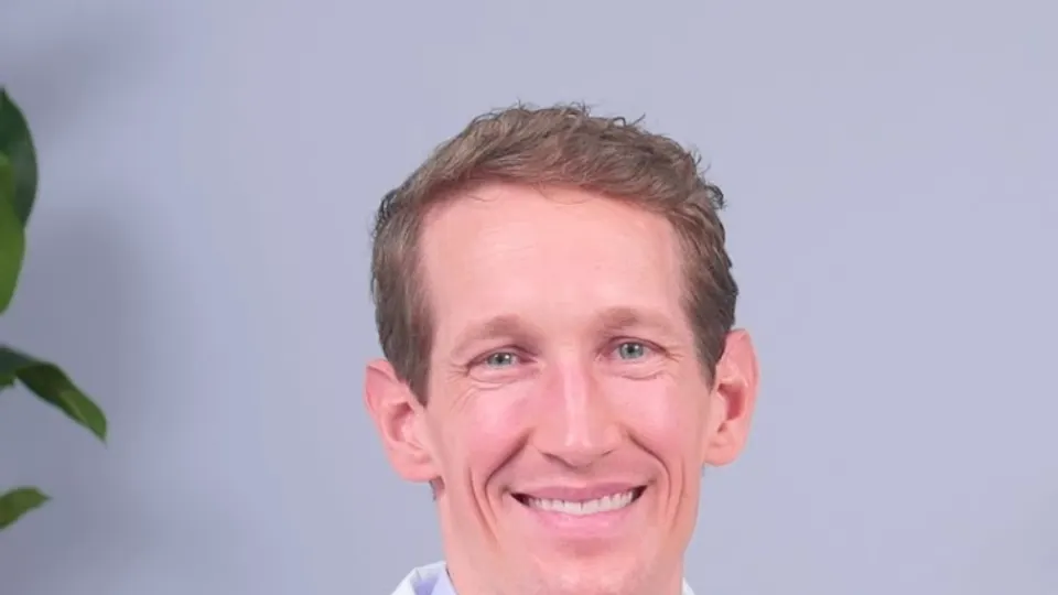 Starr Oral Surgery - Oral surgeon in Bloomington, IN