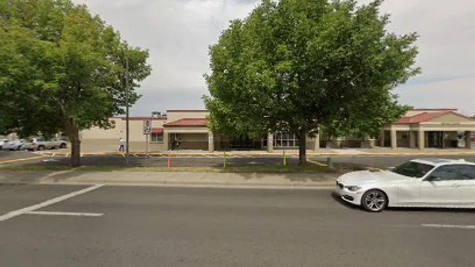 Tanner Dahl - Dentist in Walla Walla, WA