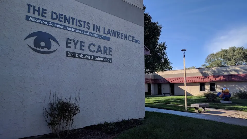 The Dentists In Lawrence - Dentist in Lawrence, Kansas
