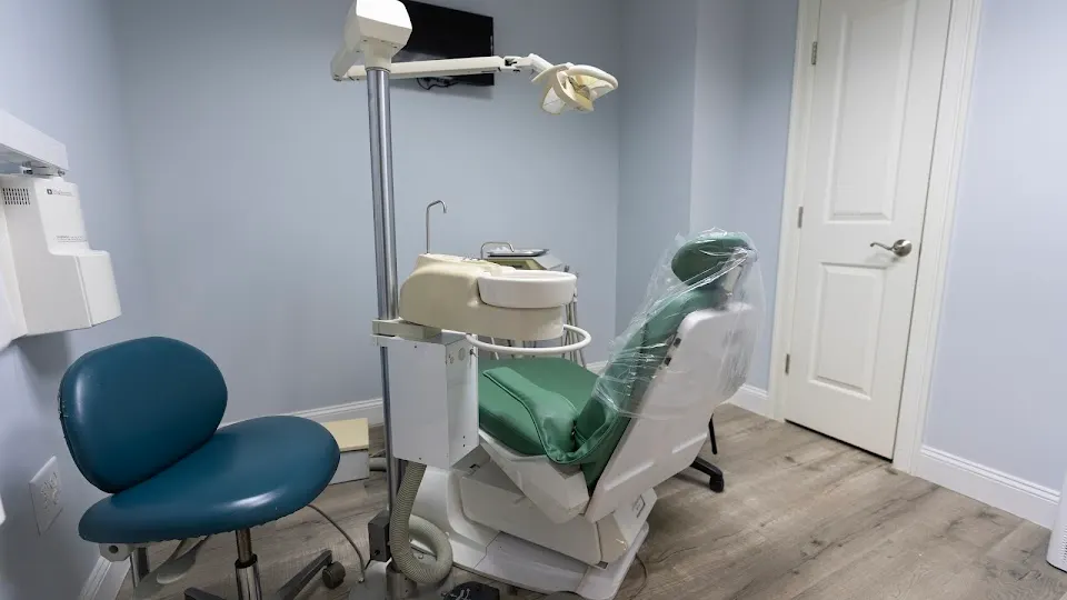 Thomas P. Rafferty, DDS - Dentist in Salem, MA