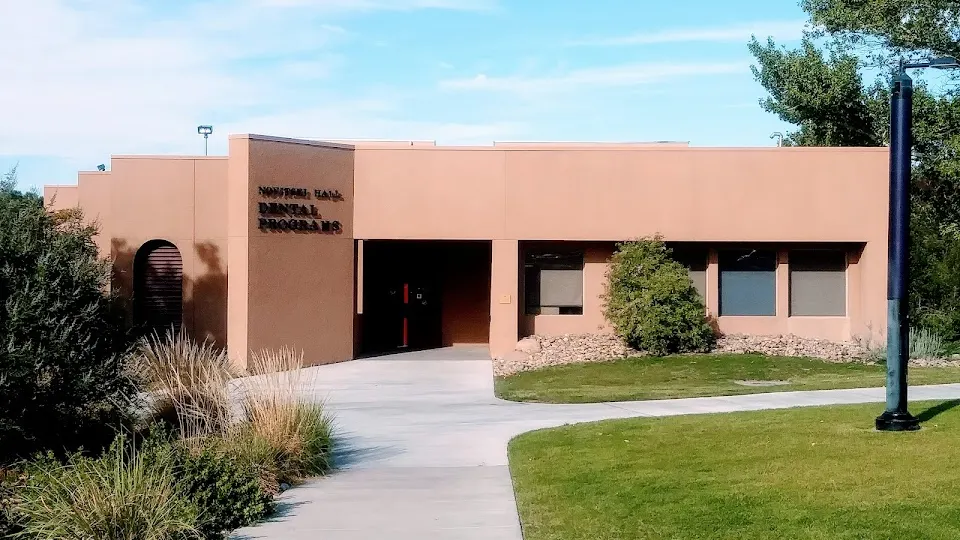 UNM Special Care Dental Services - Dental clinic in Albuquerque, NM