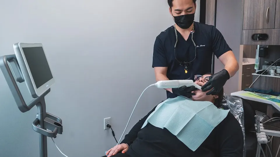 URBN Dental Implants & Invisalign | Montrose - Dentist in Houston, Texas