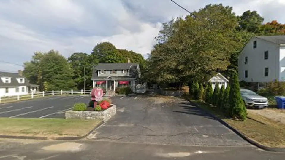 Utz Cosmetic & Family Dentistry - Dentist in Norwich, CT